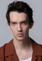 Kodi Smit-McPhee