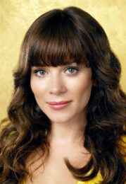 Anna Friel