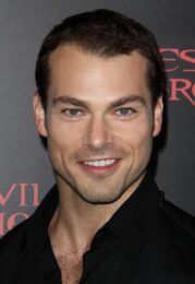 Shawn Roberts