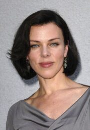 Debi Mazar