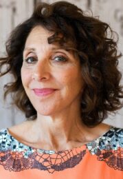 Andrea Martin